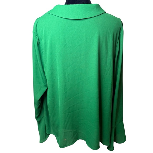 Eloquii | Vibrant Green Blouse with Flare Sleeves | Sz 14 - Picture 6 of 9
